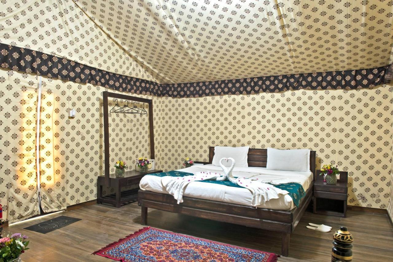 Praveg Tent City Narmada, Statue Of Unity Kevadia エクステリア 写真